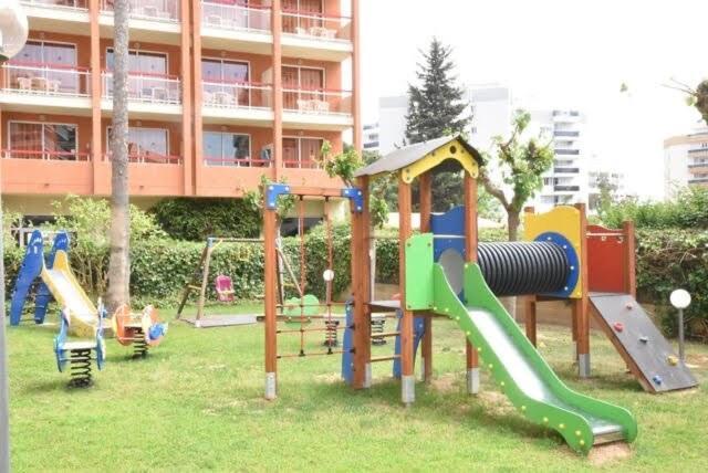 Appart Standing 2 Chambres 2Sdb Clim Piscine Parking Wifi Terrasse 21M2 Local Velo Port-Aventura, Plage, Centre 살루 외부 사진
