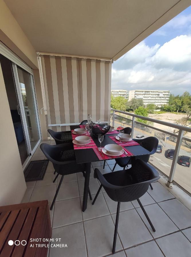 Appart Standing 2 Chambres 2Sdb Clim Piscine Parking Wifi Terrasse 21M2 Local Velo Port-Aventura, Plage, Centre 살루 외부 사진
